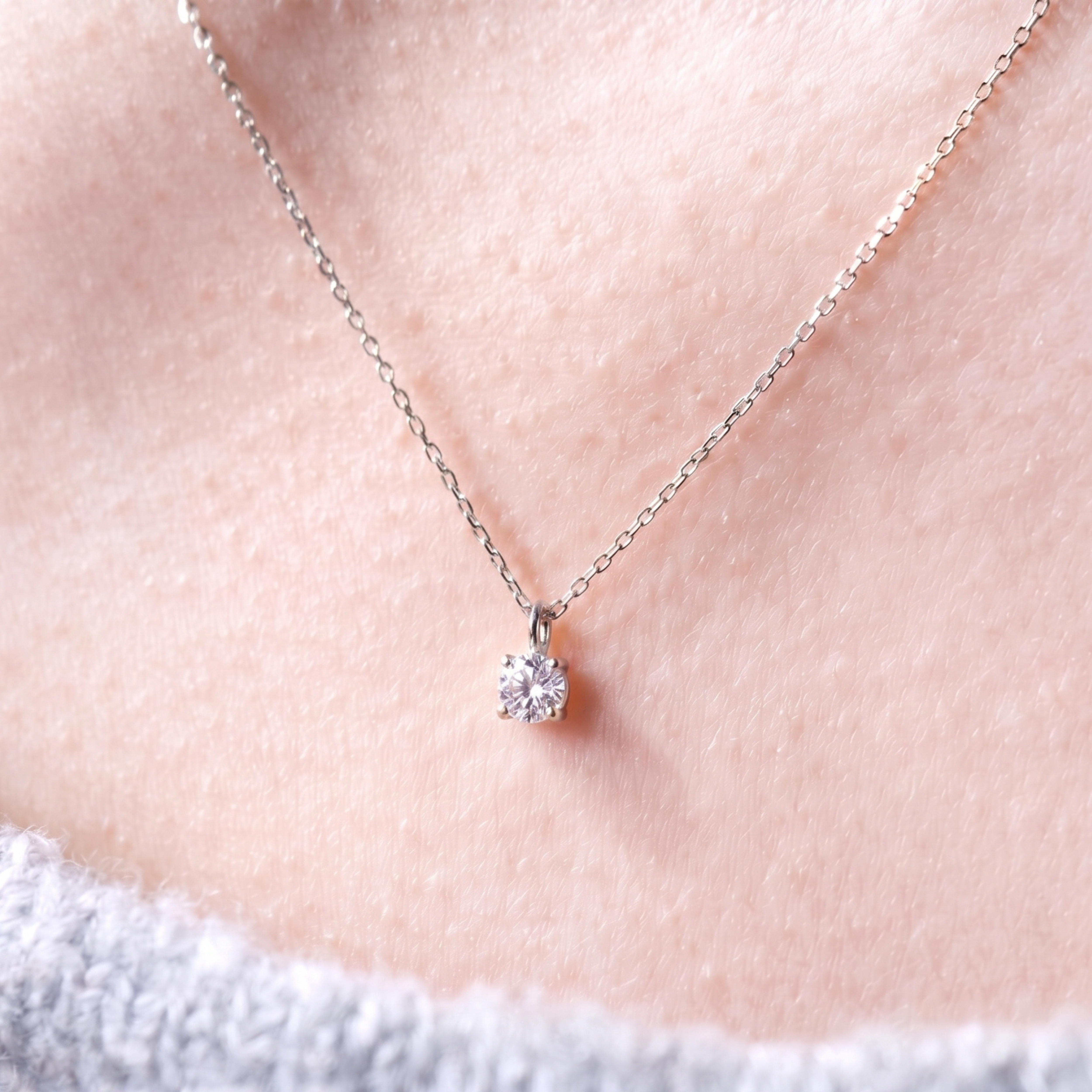〖0.3ct / Dカラー VVS/エクセレントカット〗ラボグロウンダイヤモンド ペンダント|プラチナ900 / K18イエローゴールド|ラウンドブリリアント|IGI鑑定書付き|定番人気 受注制作/約30日でお届け|NAYA-006