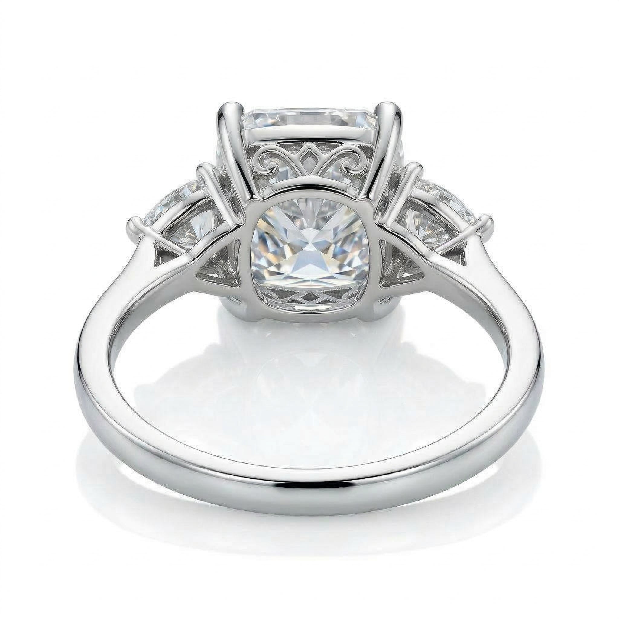 〖5ct / Eカラー VVS1〗ラボグロウンダイヤモンド リング|プラチナ900|クッションカット|IGI鑑定書付き -オーダー制作・納期1−2ヶ月 ND-R017