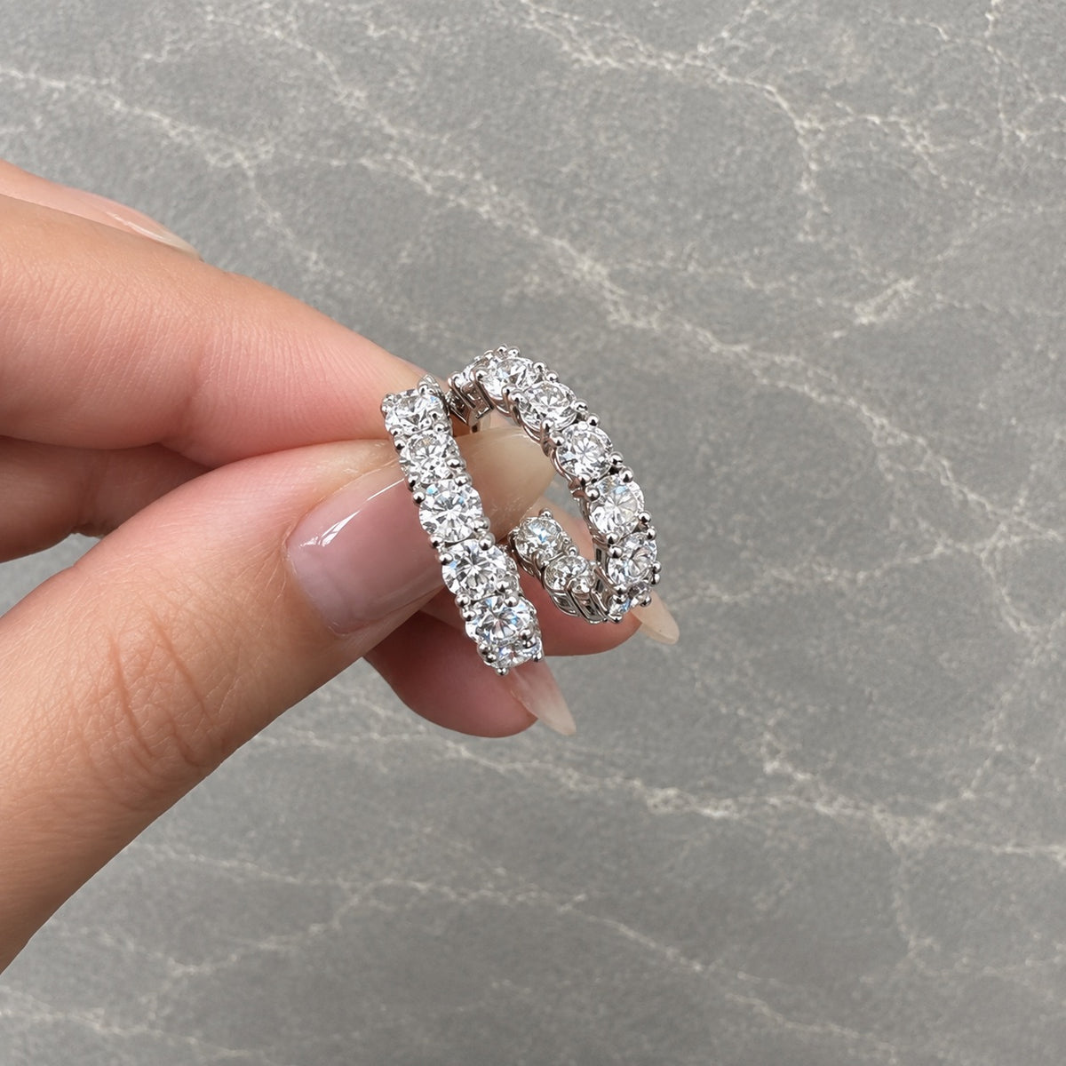 ダイヤモンドエタニティフープピアス〖合計4ct超え/0.2ct×11石 幅約4mm 外周約21mm〗ラボグロウンダイヤモンド|PT900/PT950 / K18イエローゴールド|Fカラー VS1アップ EX|鑑定書なし|受注制作