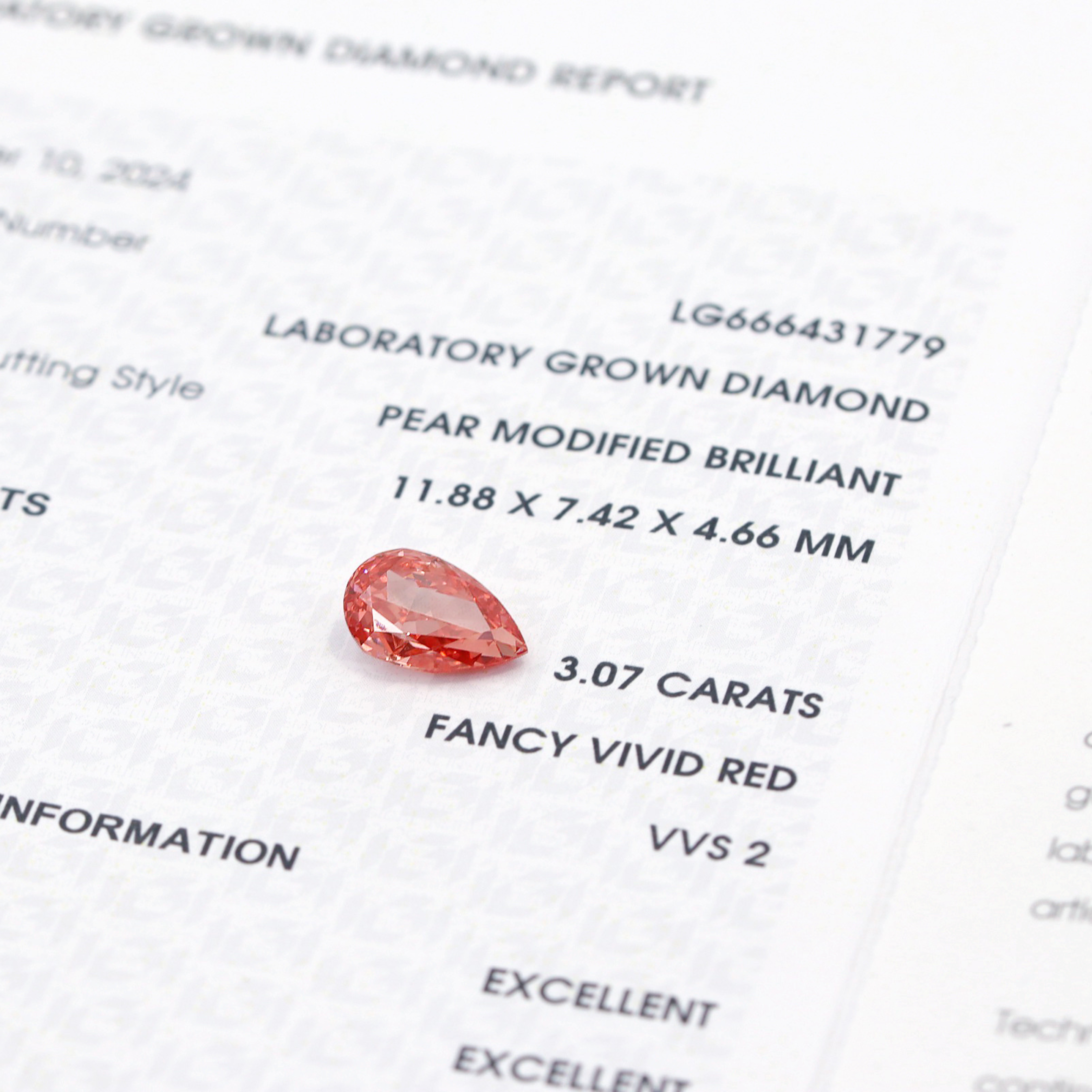 〖3.07ct / Fancy Vivid Red VVS2〗ラボグロウンダイヤモンド レッド ルース|ペアシェイプ(ペアモディファイド)|IGI鑑定書付き|IGI: LG666431779