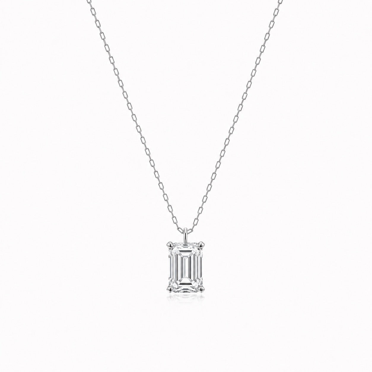 お客様専用ページ 1ct エメラルドカットペンダント