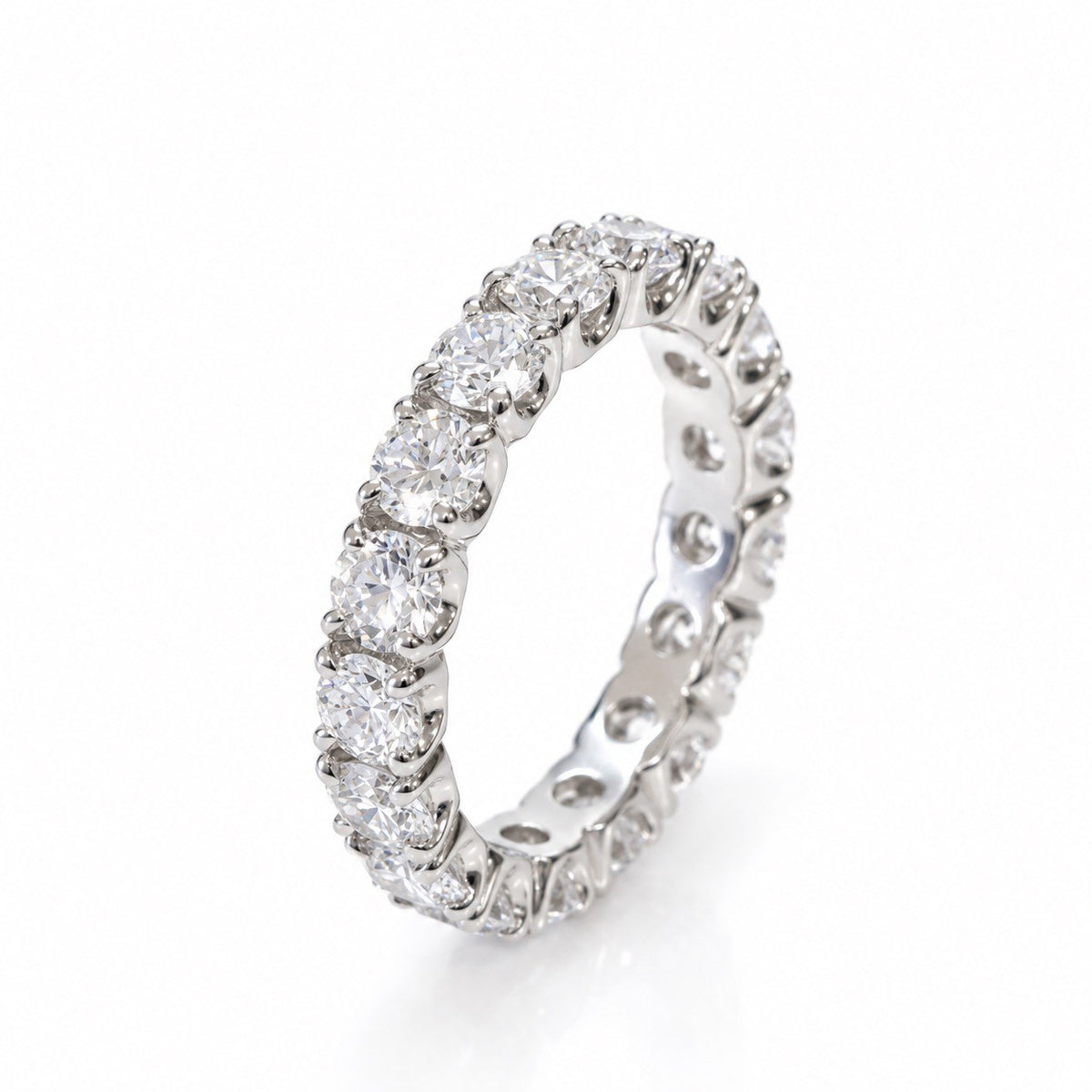 フルエタニティリング〖3ct/0.2ct×16石 3.8㎜〗ラボグロウンダイヤモンド|プラチナ900 or 950 / K18イエローゴールド|Fカラー VS1アップ エクセレントカット|受注制作/約40〜60日でお届け
