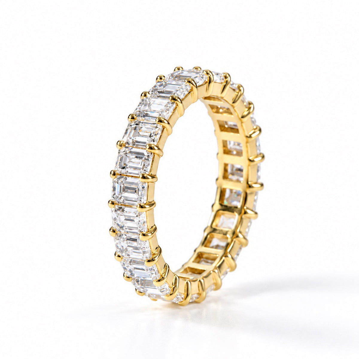 エメラルドカット フルエタニティリング〖3.8ct/0.17ct×24石 縦幅3.7㎜〗ラボグロウンダイヤモンド|PT900/PT950/k18イエローゴールド|Fカラー VS1アップ|受注制作/約40〜60日でお届け