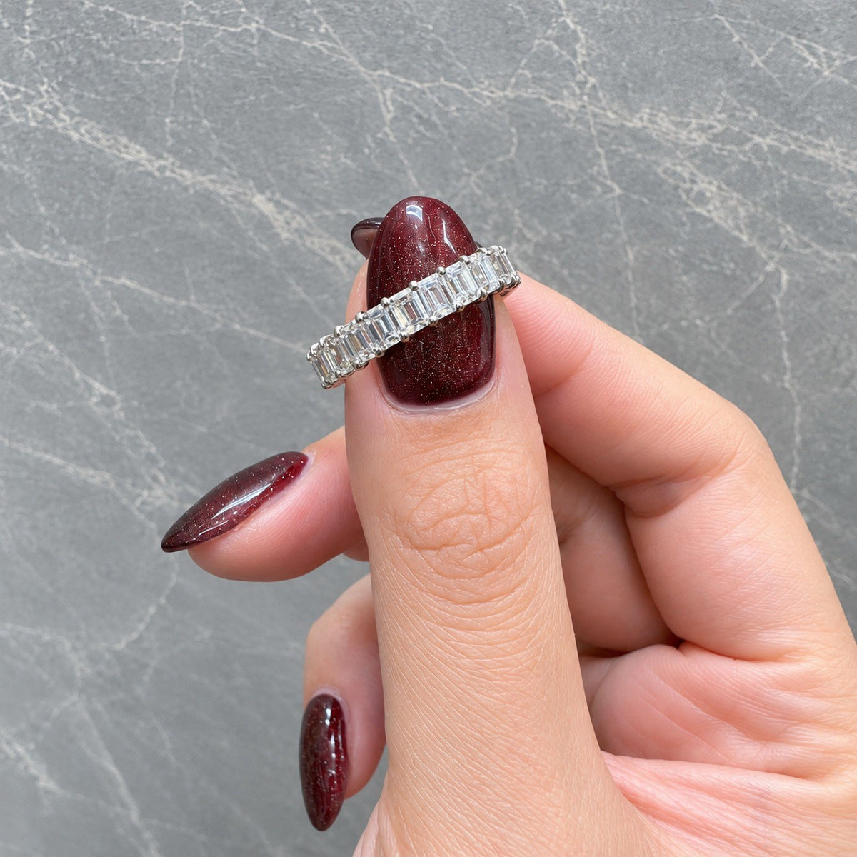 エメラルドカット フルエタニティリング〖3.8ct/0.17ct×24石 縦幅3.7㎜〗ラボグロウンダイヤモンド|PT900/PT950/k18イエローゴールド|Fカラー VS1アップ|受注制作/約40〜60日でお届け