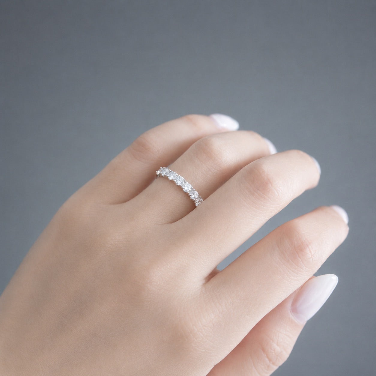 ハーフエタニティリング〖0.7ct/0.1ct×7石3mm 〗ラボグロウンダイヤモンド|プラチナPT900/PT950 / K18イエローゴールド|受注制作/約50日でお届け|NAYA-1002|RNR00149