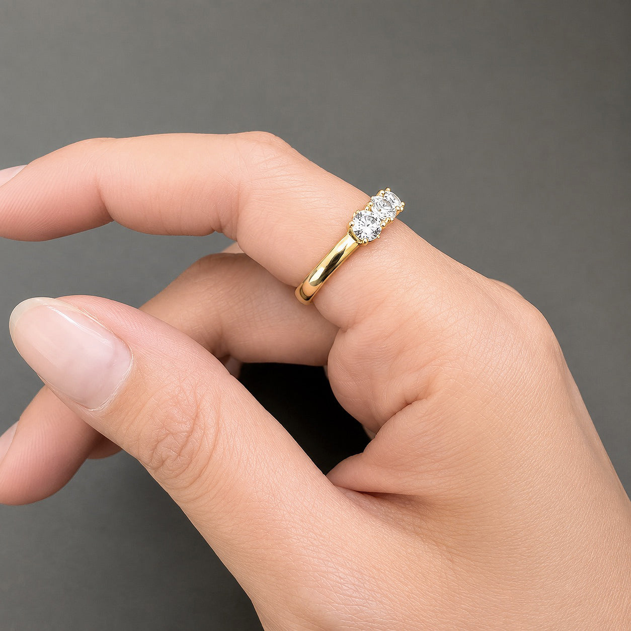 ハーフエタニティリング〖1.8ct/0.2ct×9石 3.8㎜〗ラボグロウンダイヤモンド|プラチナ900 or 950 / K18イエローゴールド|Fカラー VS1アップ エクセレントカット|受注制作/約50日でお届け