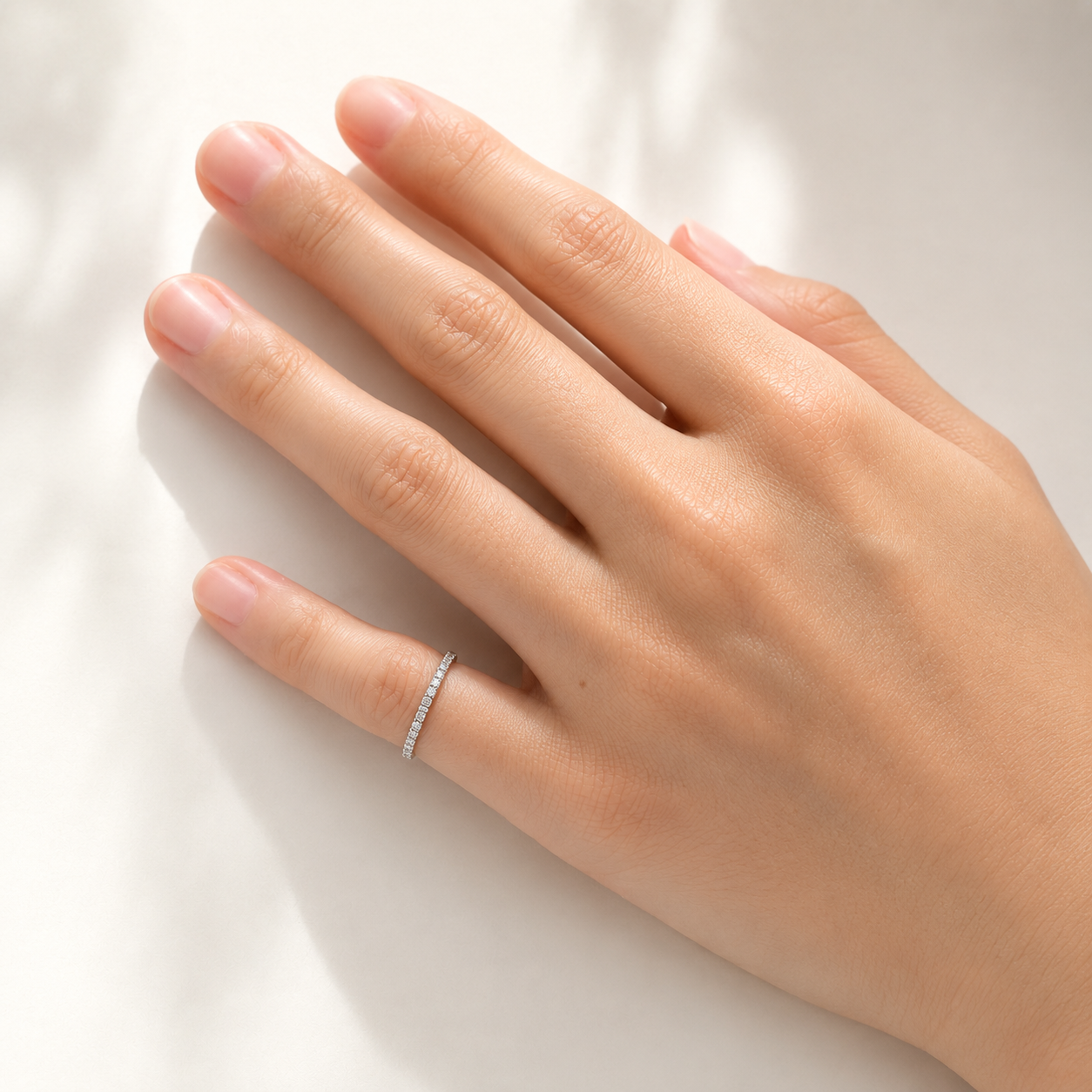 フルエタニティリング〖0.5ct/0.015ct×36石 1.6㎜〗ラボグロウンダイヤモンド フルエタニティ|プラチナ900 or 950 / K18イエローゴールド|Fカラー VS1アップ エクセレントカット|受注制作/約50日でお届け