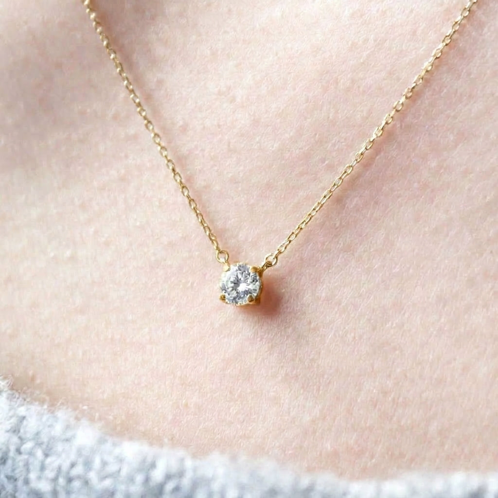 〖0.7ct / Dカラー VVS/エクセレントカット〗ラボグロウンダイヤモンド ペンダント両吊りタイプ|プラチナ900 / K18イエローゴールド|ラウンドブリリアント|IGI鑑定書付き|定番人気 ご注文後約30日~50日で納品|NAYA-018