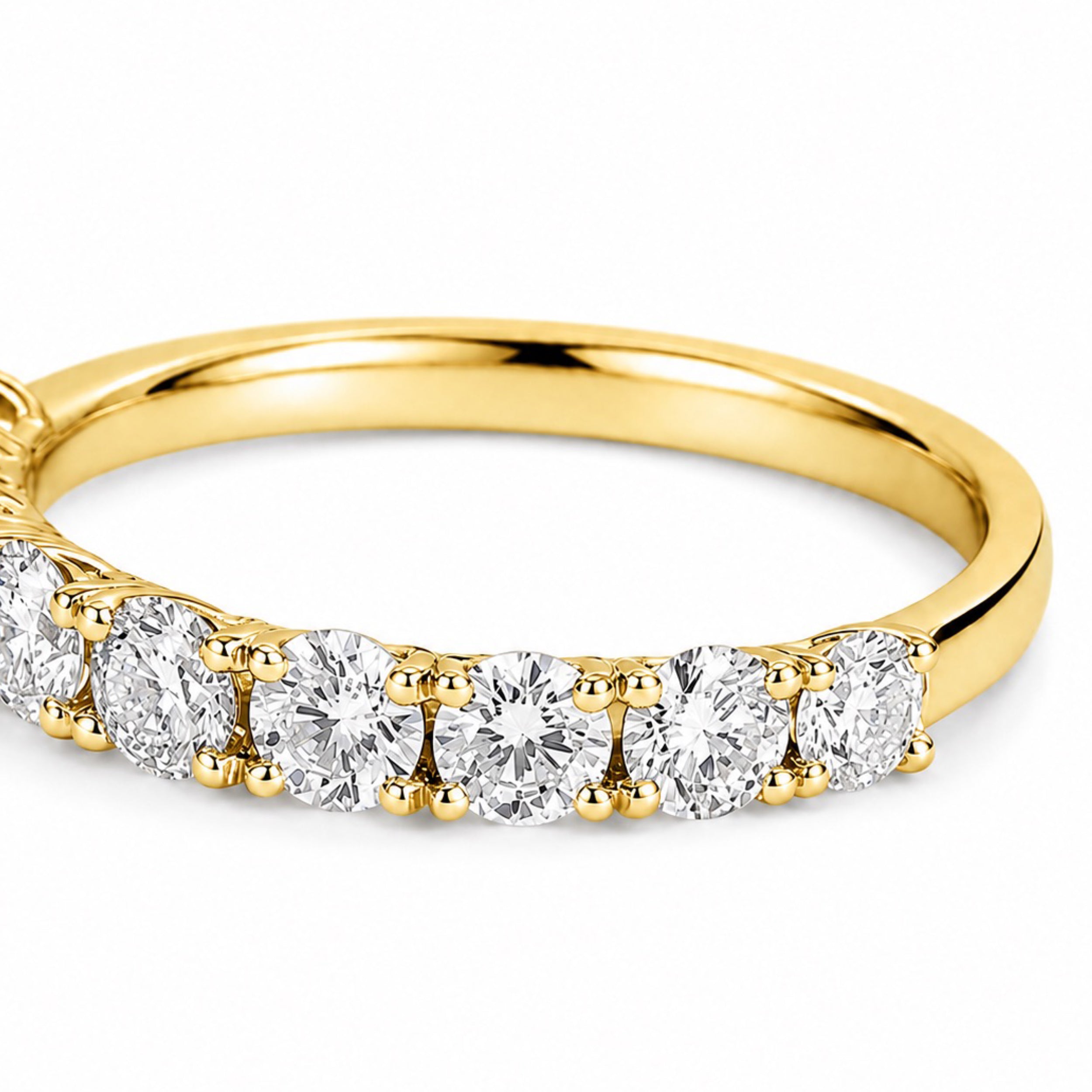 ハーフエタニティリング〖1.8ct/0.2ct×9石 3.8㎜〗ラボグロウンダイヤモンド｜プラチナ900 or 950 / K18イエローゴールド｜Fカラー VS1アップ エクセレントカット｜受注制作／約50日でお届け