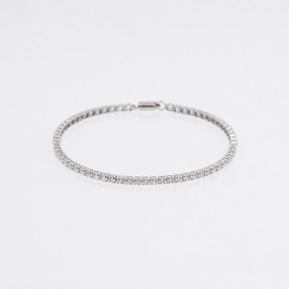 【お客様専用ページ】アッシャーカット ピアス 1.28ct×2石 D VVS2 PT900 4本爪2段腰 ポスト上 ＋ テニスブレスレット 約1.5ct/約70石 1.9mm 14.5cm PT900