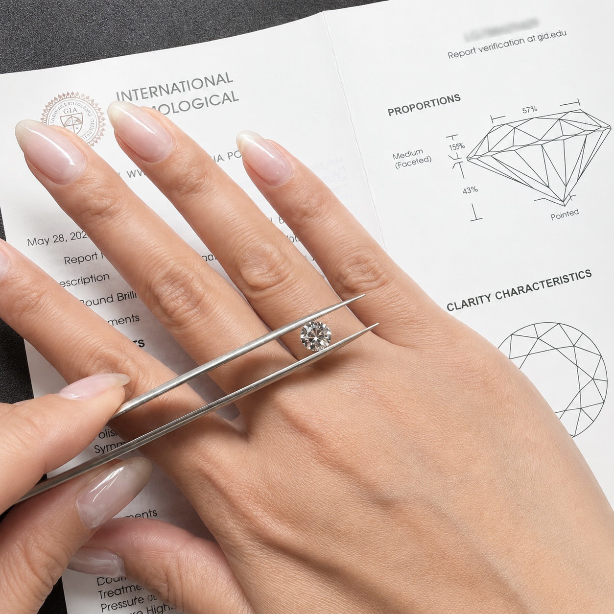 〖1.03ct / Dカラー VVS2/エクセレントカット〗ラボグロウンダイヤモンド ルース｜ラウンドブリリアント｜IGI鑑定書付き｜IGI: LG805670675