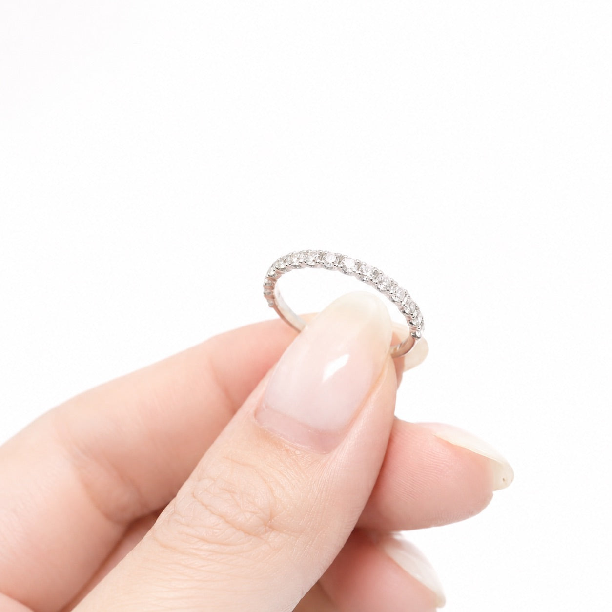 フルエタニティリング〖1.3ct/0.06×20石 2.5㎜〗ラボグロウンダイヤモンド｜プラチナ900 or 950 / K18イエローゴールド｜Fカラー VS1アップ エクセレントカット｜受注制作／約50日でお届け