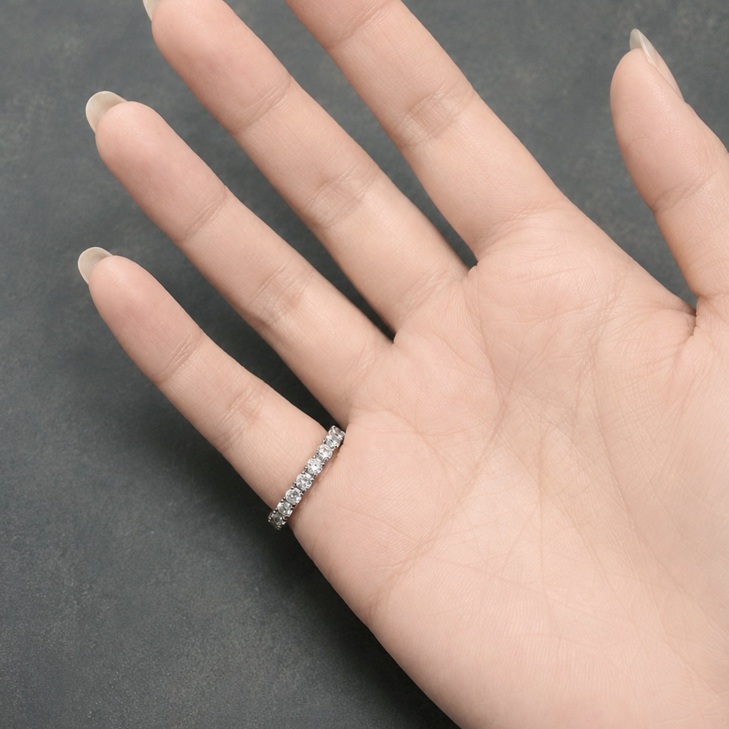 PINKYフルエタニティリング〖約1.6ct/0.1ct×16石~18石幅3㎜〗ラボグロウンダイヤモンド｜プラチナ900 or 950 / K18イエローゴールド｜Fカラー VS1アップ エクセレントカット｜受注制作／約50日でお届け