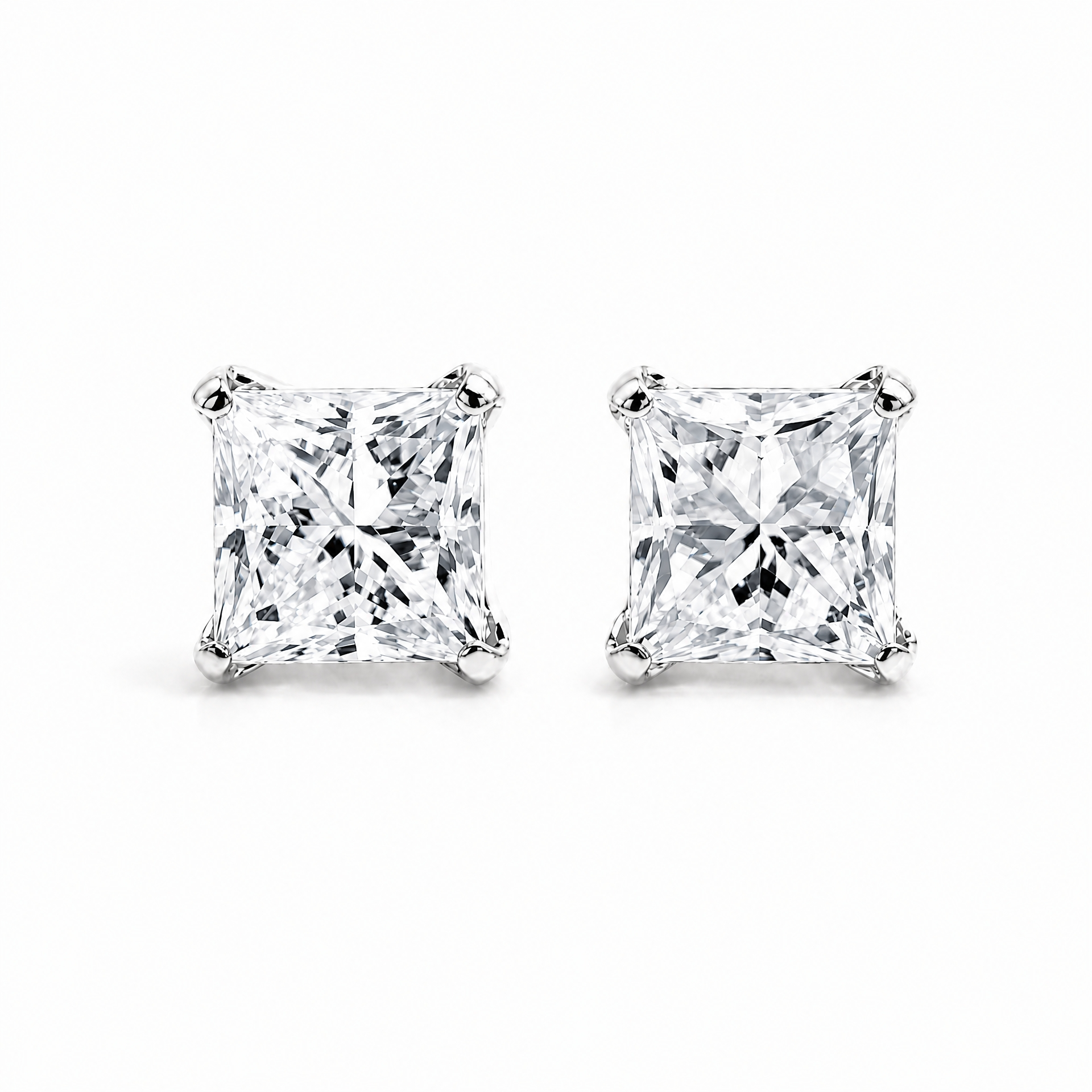 プリンセスカット〖0.30ct×2 トータル0.6カラット / Fカラー VS1 〗ラボグロウンダイヤモンド  スタッドピアス｜プラチナ900 / K18イエローゴールド｜4本爪｜鑑定書無し|納期約50日｜限定30セット