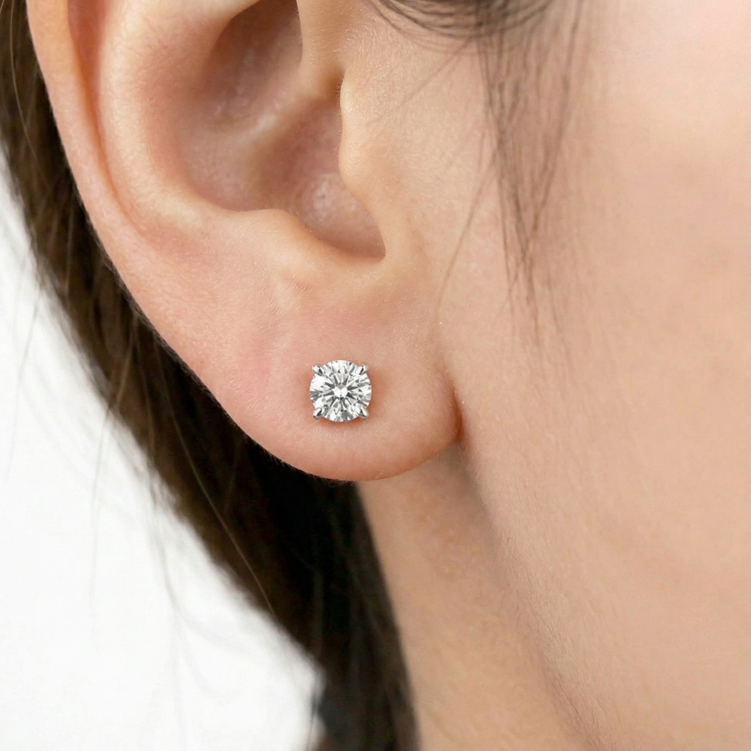 ラボグロウンダイヤモンド ピアス 1ct×2 Dカラー VVS2 ラウンドブリリアント プラチナ NAYA DIAMOND 画像2