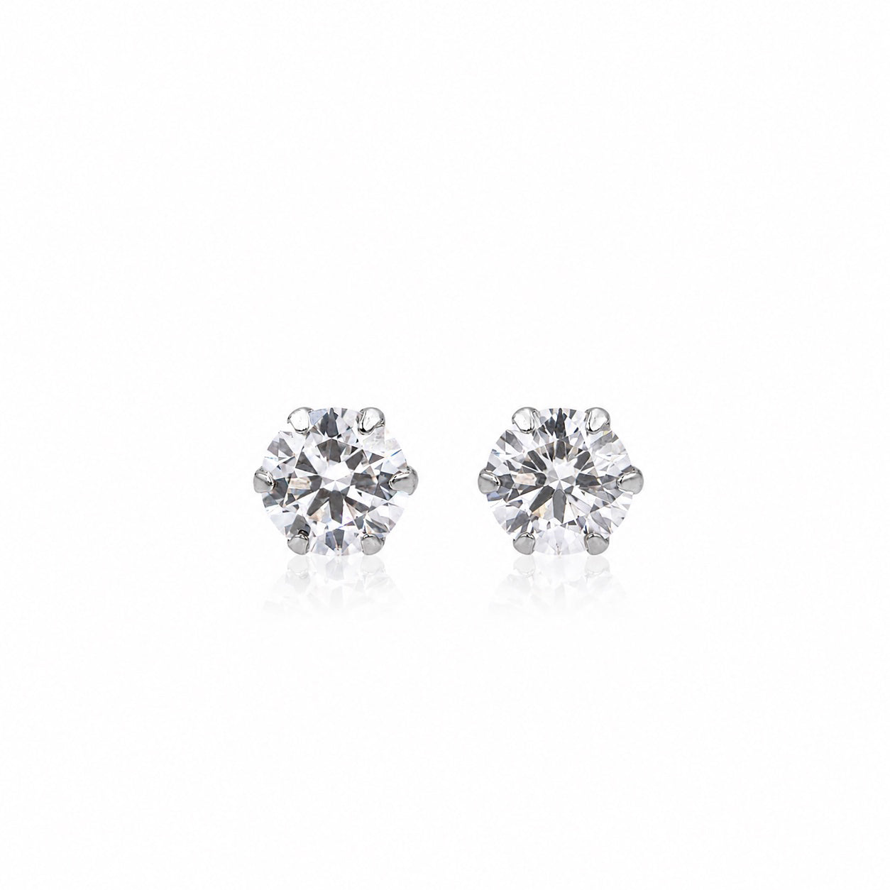 6本爪〖0.3ct×2p / Ｄカラー VVS2/エクセレントカット〗ラボグロウンダイヤモンド ピアスペア｜PT900 / K18イエローゴールド｜ラウンドブリリアント｜鑑定書付｜定番人気 受注制作／約30日でお届け