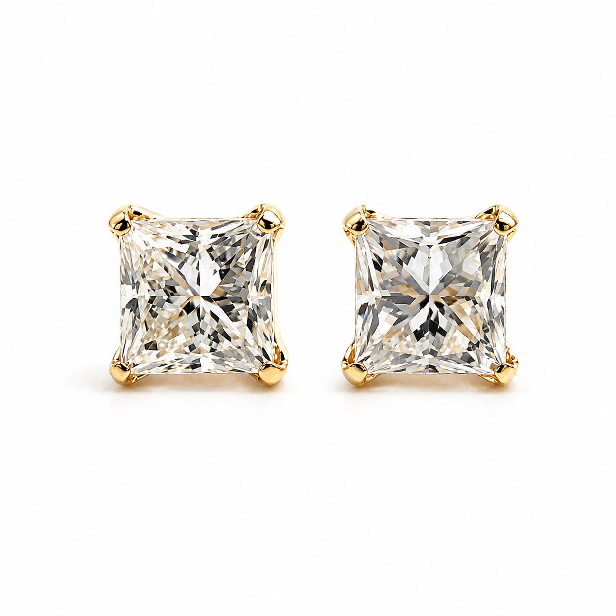 プリンセスカット〖0.30ct×2 トータル0.6カラット / Fカラー VS1 〗ラボグロウンダイヤモンド  スタッドピアス｜プラチナ900 / K18イエローゴールド｜4本爪｜鑑定書無し|納期約50日｜限定30セット
