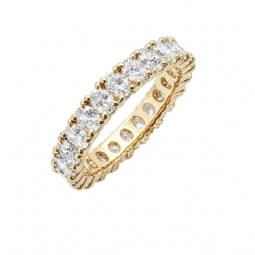 オーバルカット フルエタニティリング〖2.7ct/0.11ct 縦幅3.5㎜〗ラボグロウンダイヤモンド｜プラチナPT900/PT950 / K18イエローゴールド｜Fカラー VS1アップ｜受注制作／約50日でお届け
